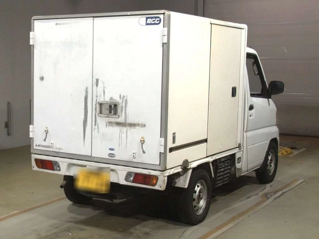 Mitsubishi Minicab Truck 2004