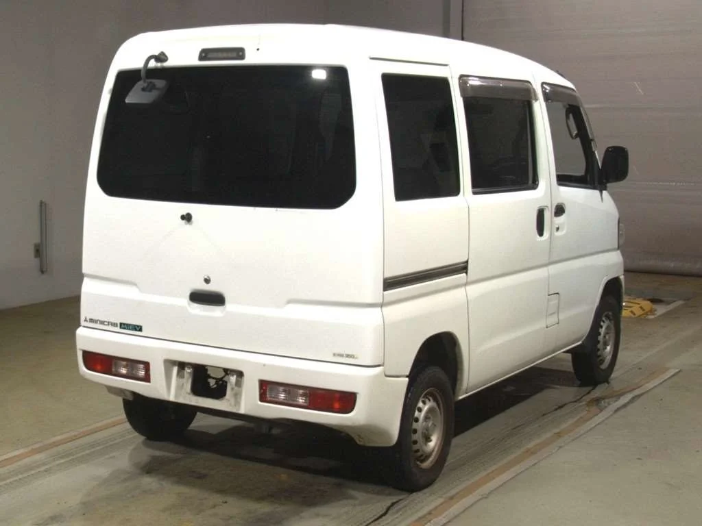 Mitsubishi Minicab MiEV  с аукциона в Японии