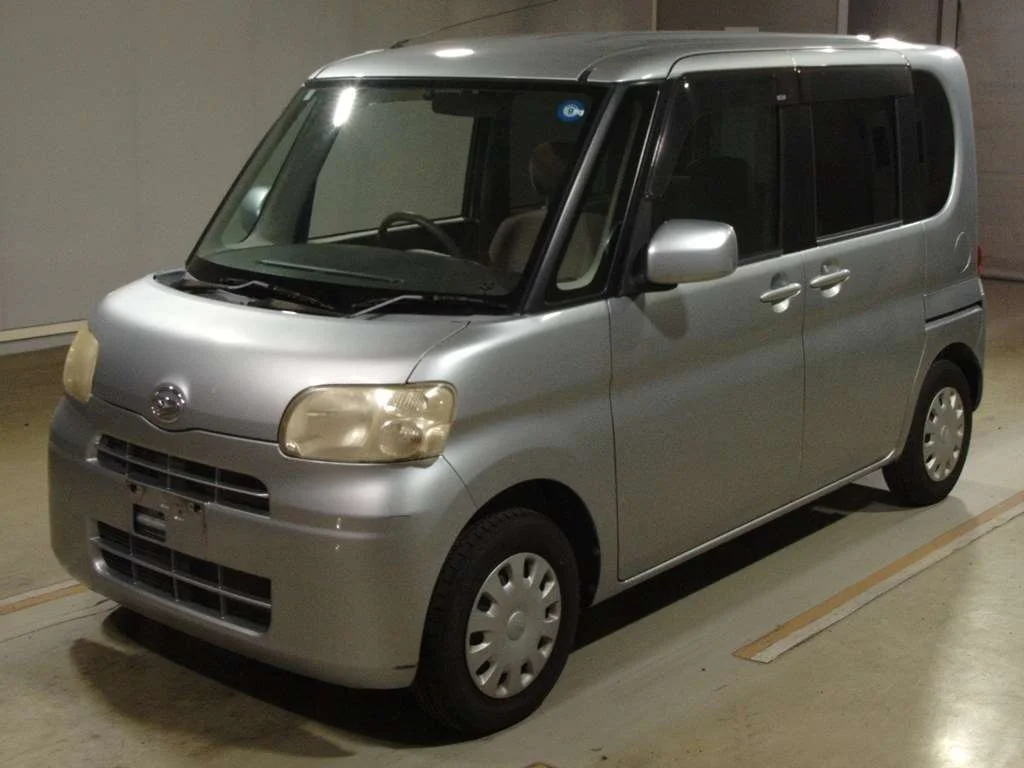 Daihatsu Tanto 2009