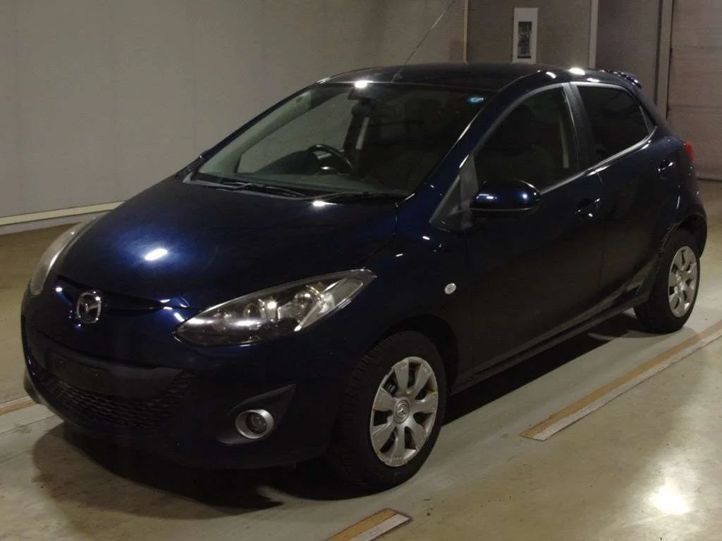 Mazda Demio 2013