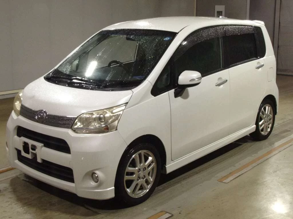 Daihatsu Move 2011
