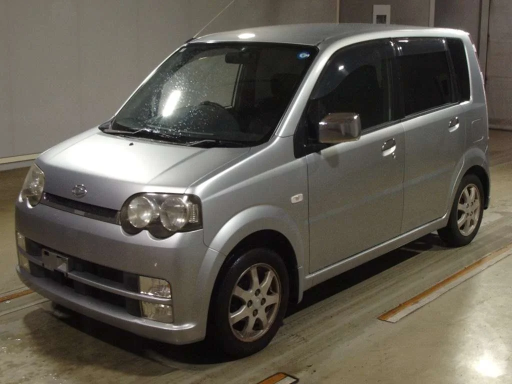 Daihatsu Move 2003