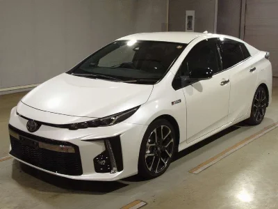 Toyota Prius PHV