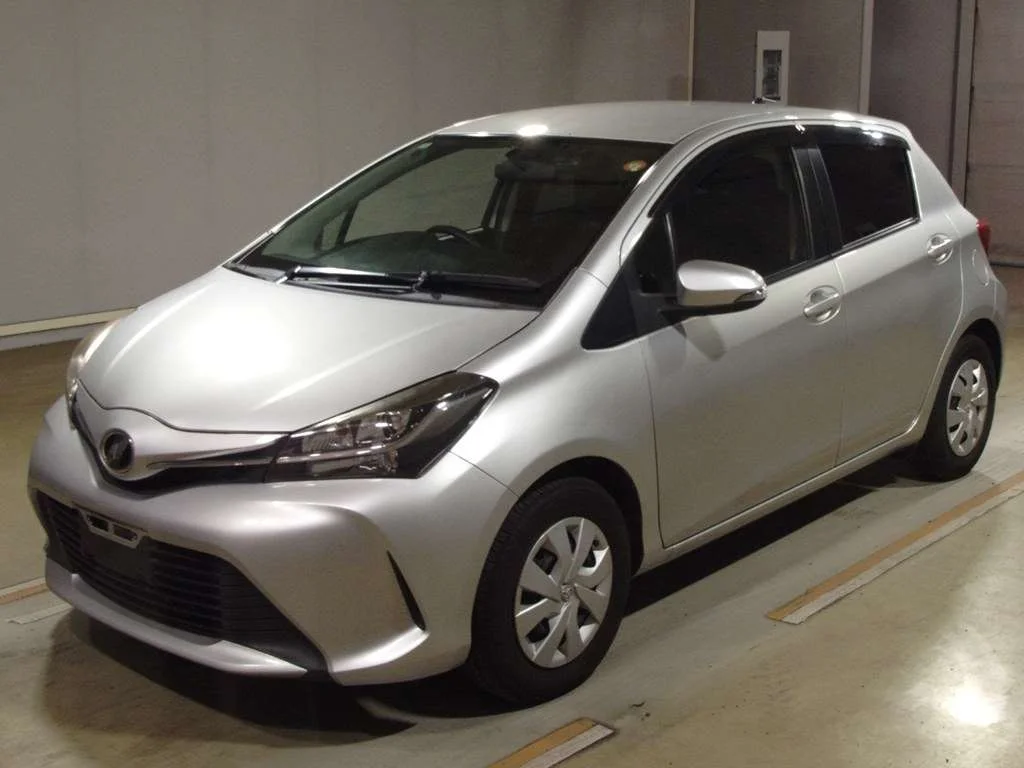 Toyota Vitz 2014