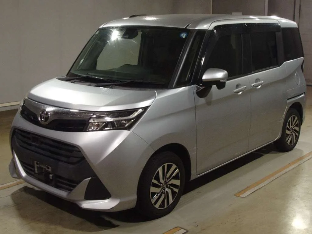 Toyota Tank 2017