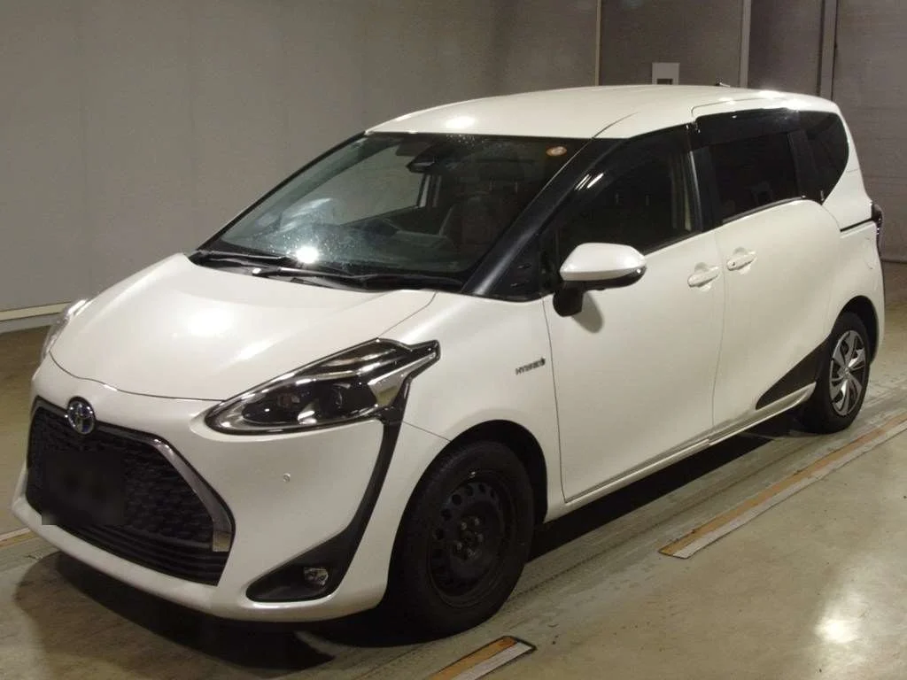 Toyota Sienta 2018