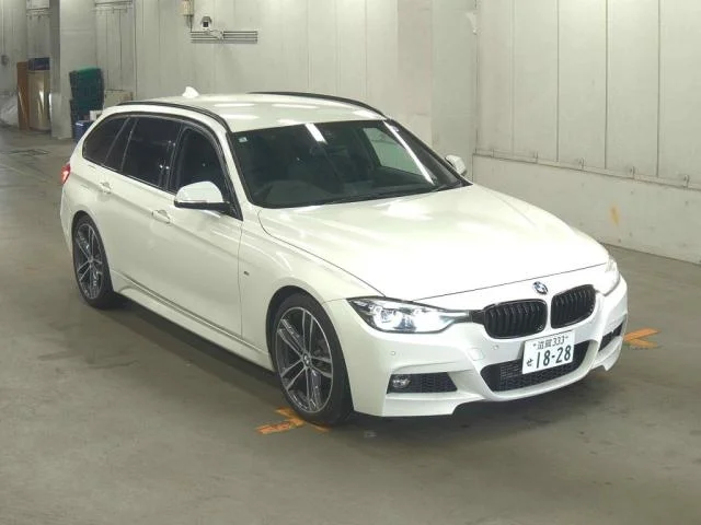 BMW 3-Series 2018
