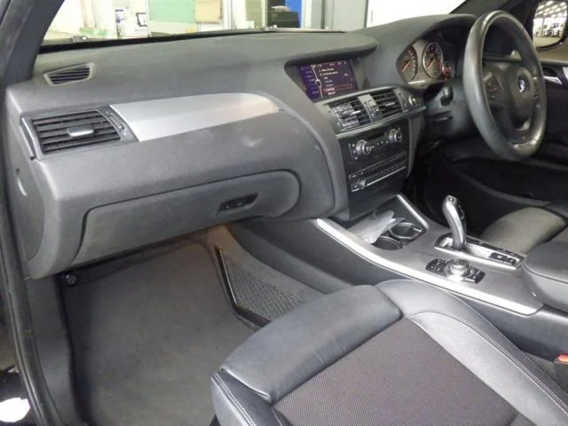 BMW X3  с аукциона в Японии