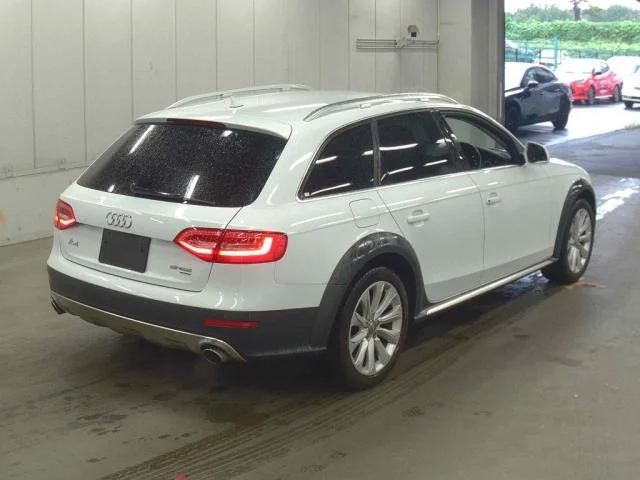 Audi A4 Allroad Quattro  с аукциона в Японии