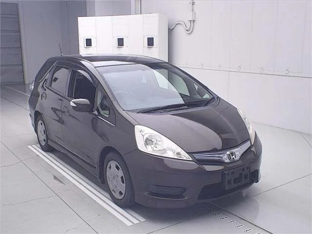 Honda Fit Shuttle 2012