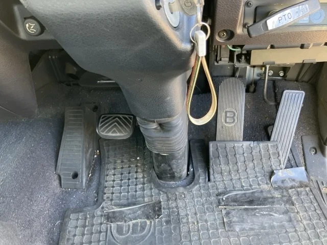 NISSAN DIESEL (UD) CONDOR  с аукциона в Японии