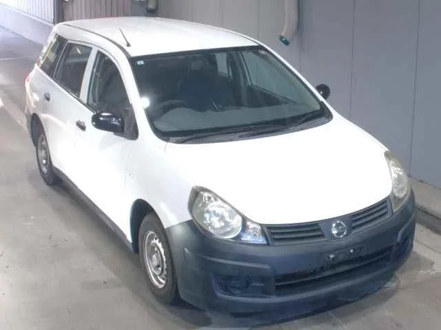 Nissan AD 2008