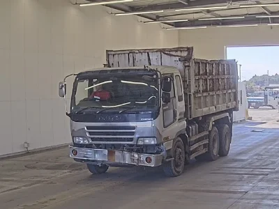 ISUZU GIGA