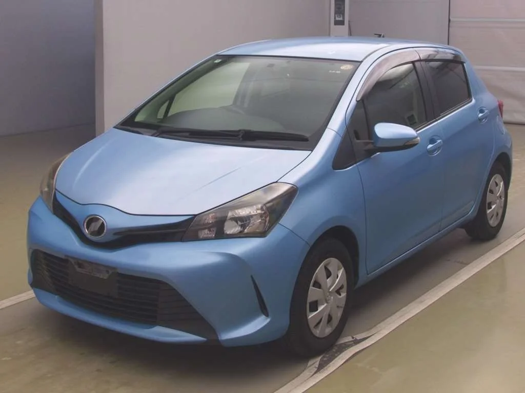 Toyota Vitz 2014