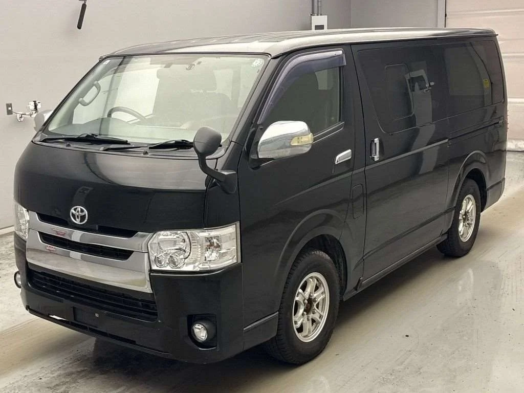 Toyota HiAce Van 2016