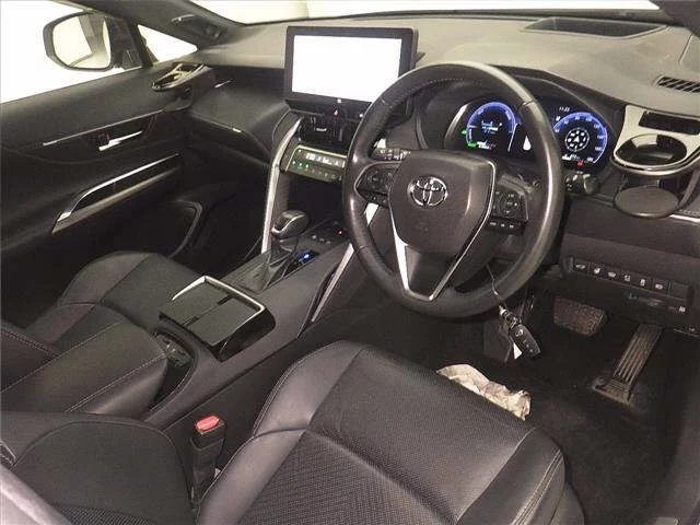 Toyota Harrier 2023