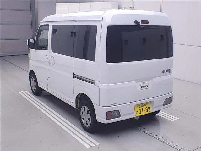 Daihatsu Hijet Cargo 2022