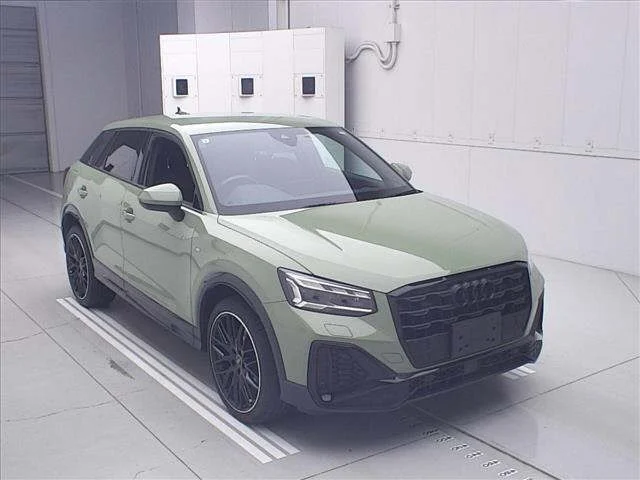 Audi Q2  с аукциона в Японии