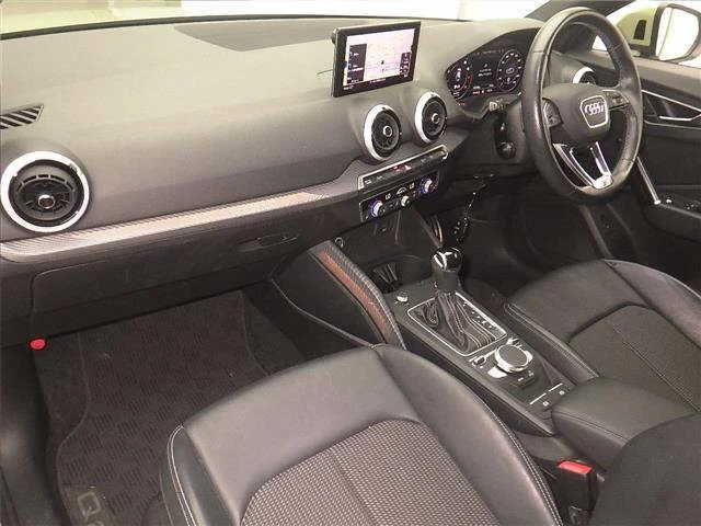Audi Q2  с аукциона в Японии