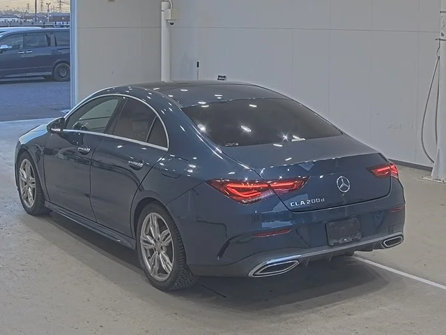 Mercedes-Benz CLA  с аукциона в Японии