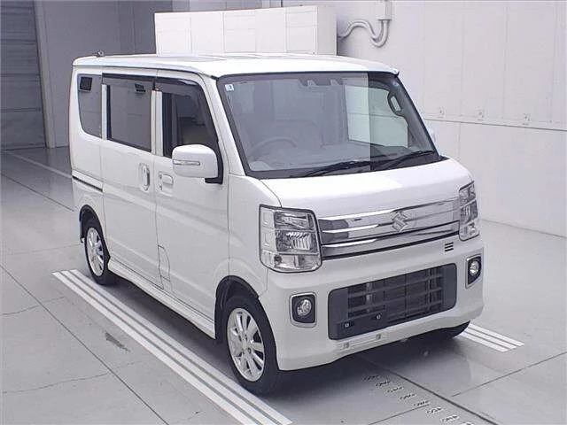 Suzuki Every 2021