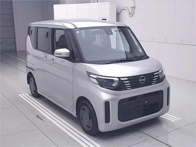 Nissan Roox 2025