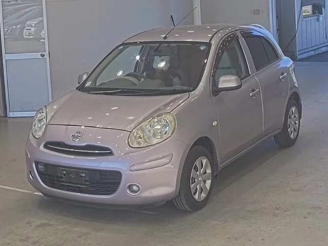 Nissan March 2012
