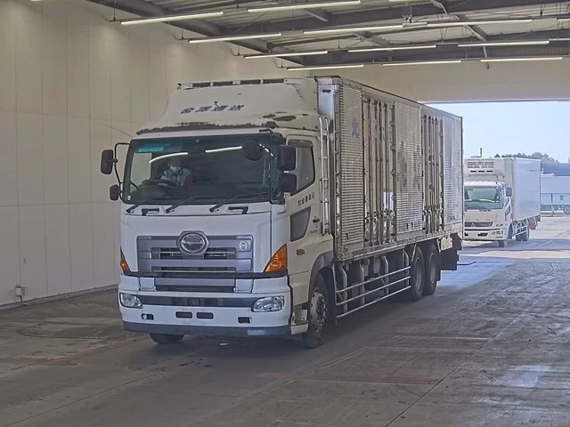 Hino Profia  с аукциона в Японии