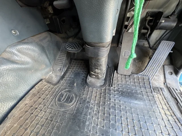 NISSAN DIESEL (UD) BIG THUMB  с аукциона в Японии