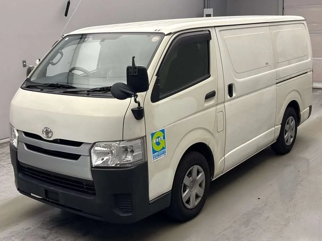 Toyota HiAce Van 2016