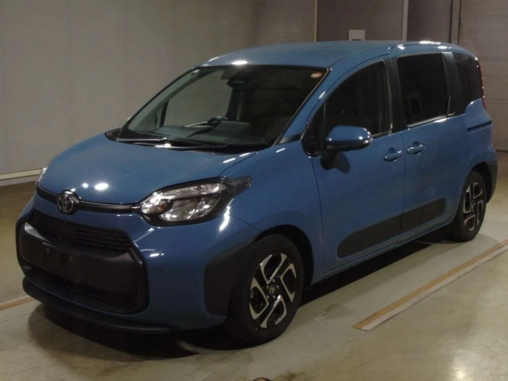 Toyota Sienta 2023