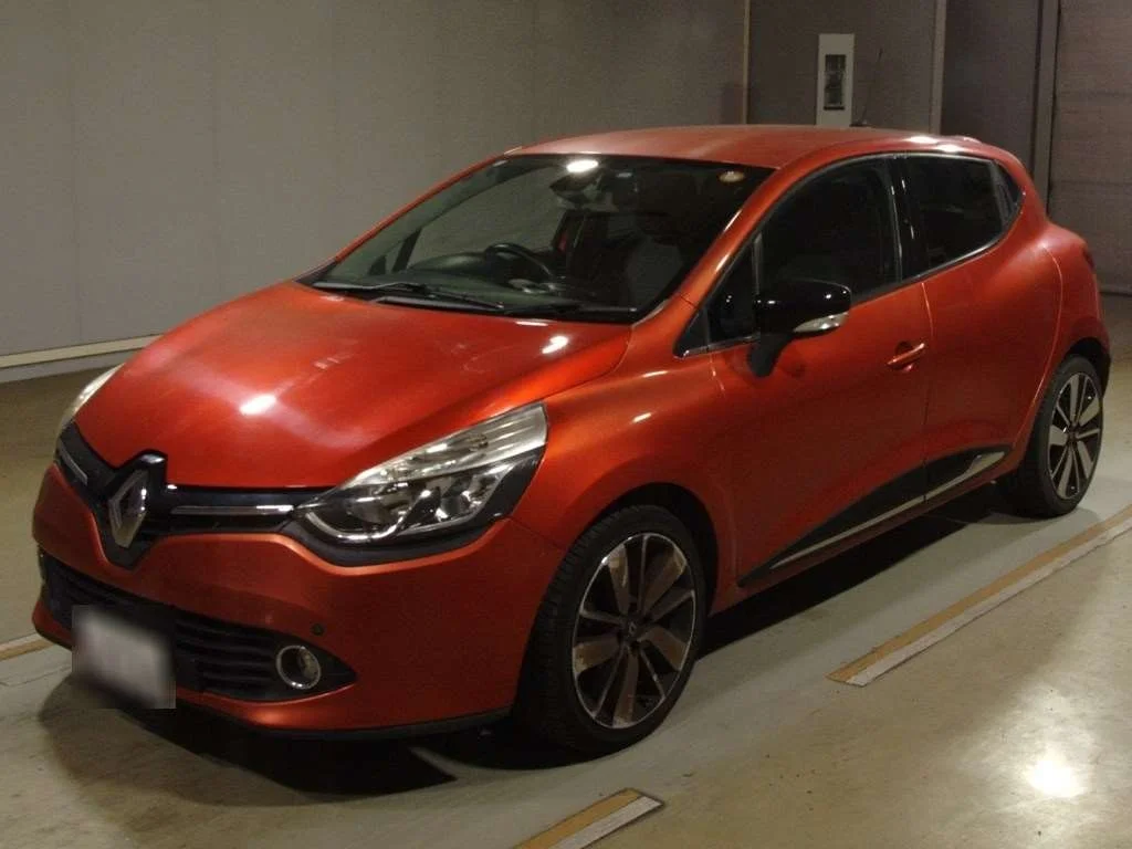 Renault Lutecia  с аукциона в Японии