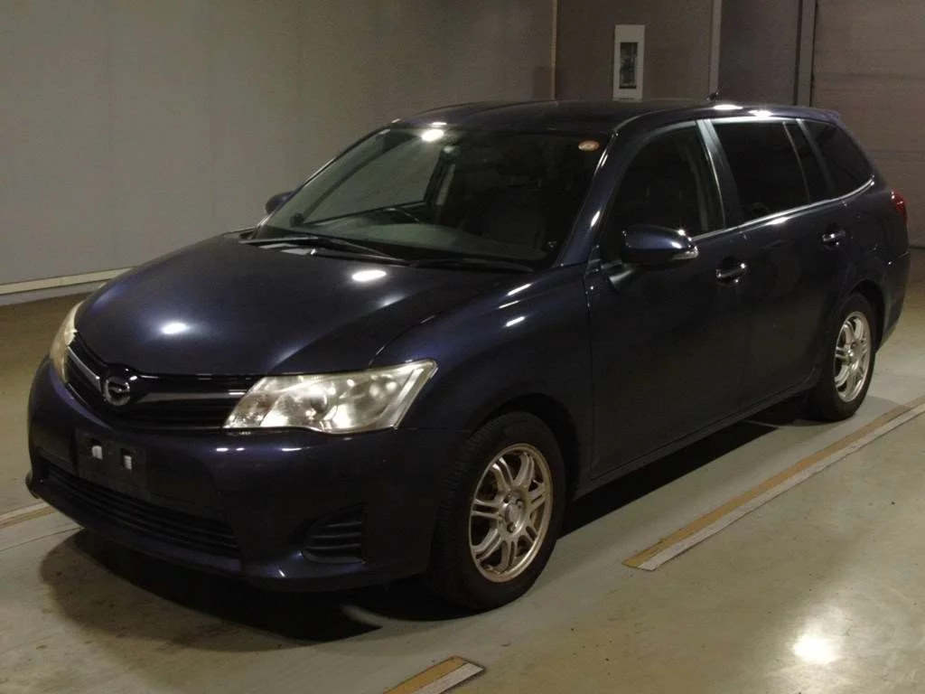 Toyota Corolla Fielder 2012