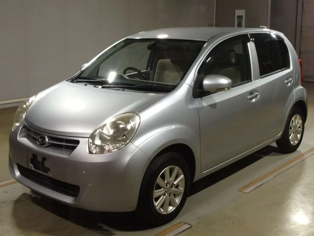 Daihatsu Boon  с аукциона в Японии