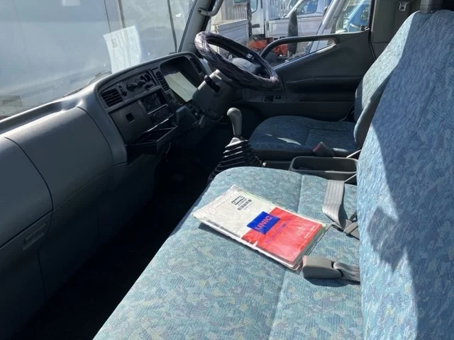 Mitsubishi Fuso Canter  с аукциона в Японии
