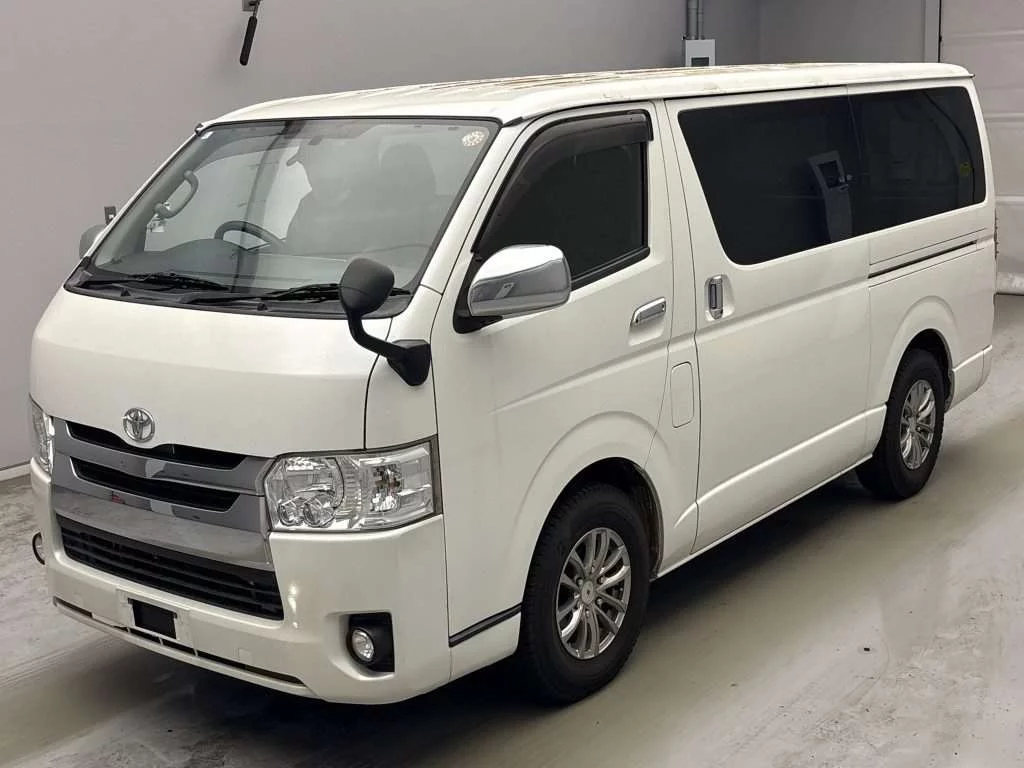 Toyota HiAce Van 2015