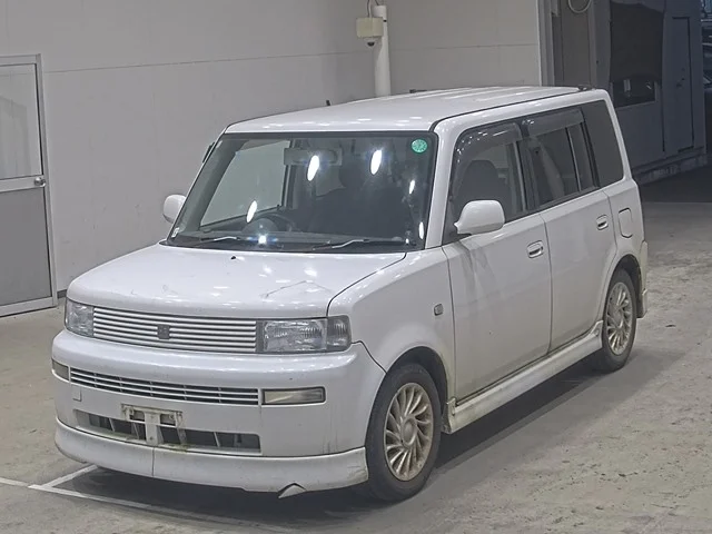 Toyota bB 2001