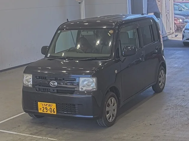 Daihatsu Move Conte 2012