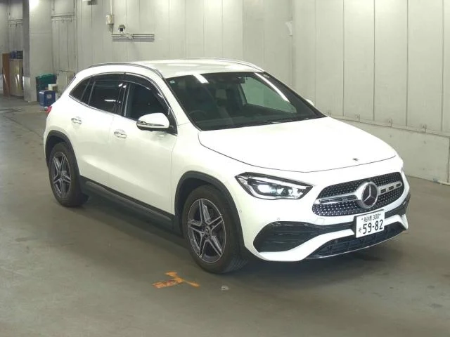 Mercedes-Benz GLA  с аукциона в Японии