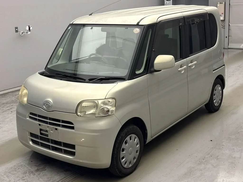 Daihatsu Tanto 2009