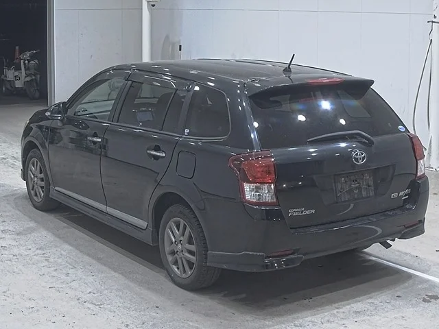 Toyota Corolla  с аукциона в Японии