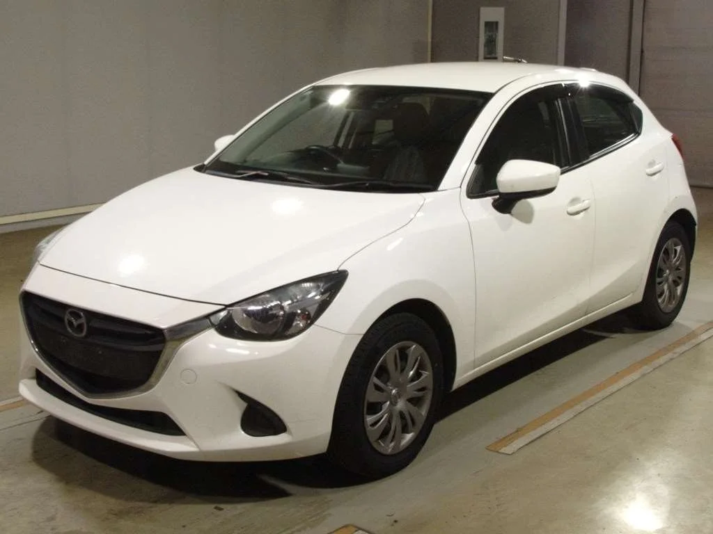 Mazda Demio 2017