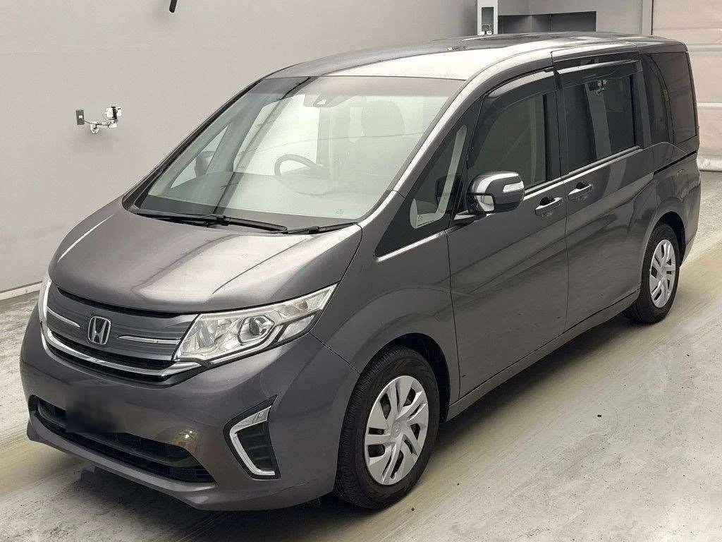 Honda Stepwgn 2017