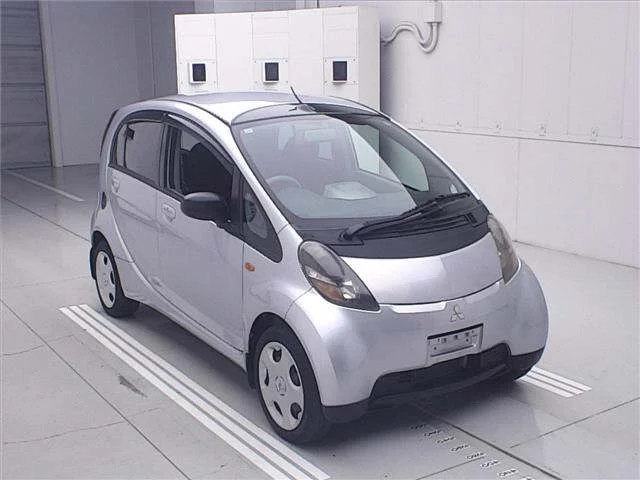 Mitsubishi i 2006