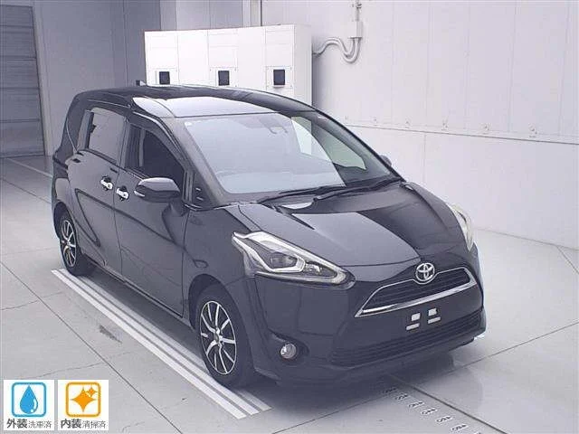 Toyota Sienta 2016