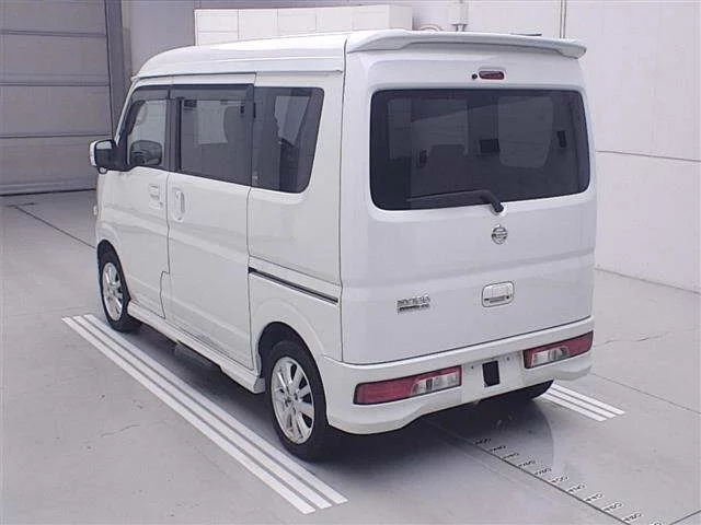 Nissan NV100 Clipper Rio  с аукциона в Японии