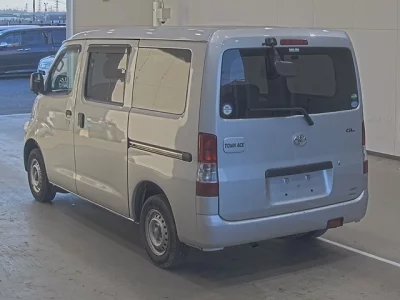 TOYOTA TOWN ACE VAN