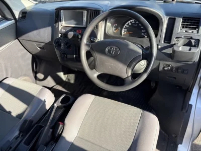 TOYOTA TOWN ACE VAN