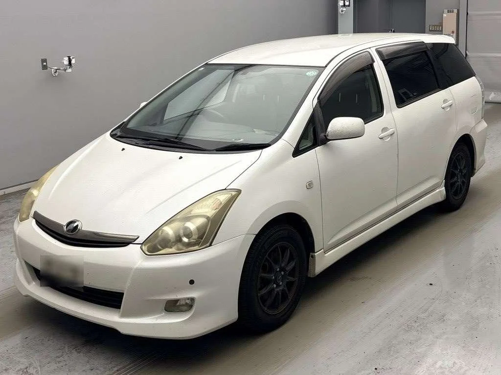 Toyota Wish 2005