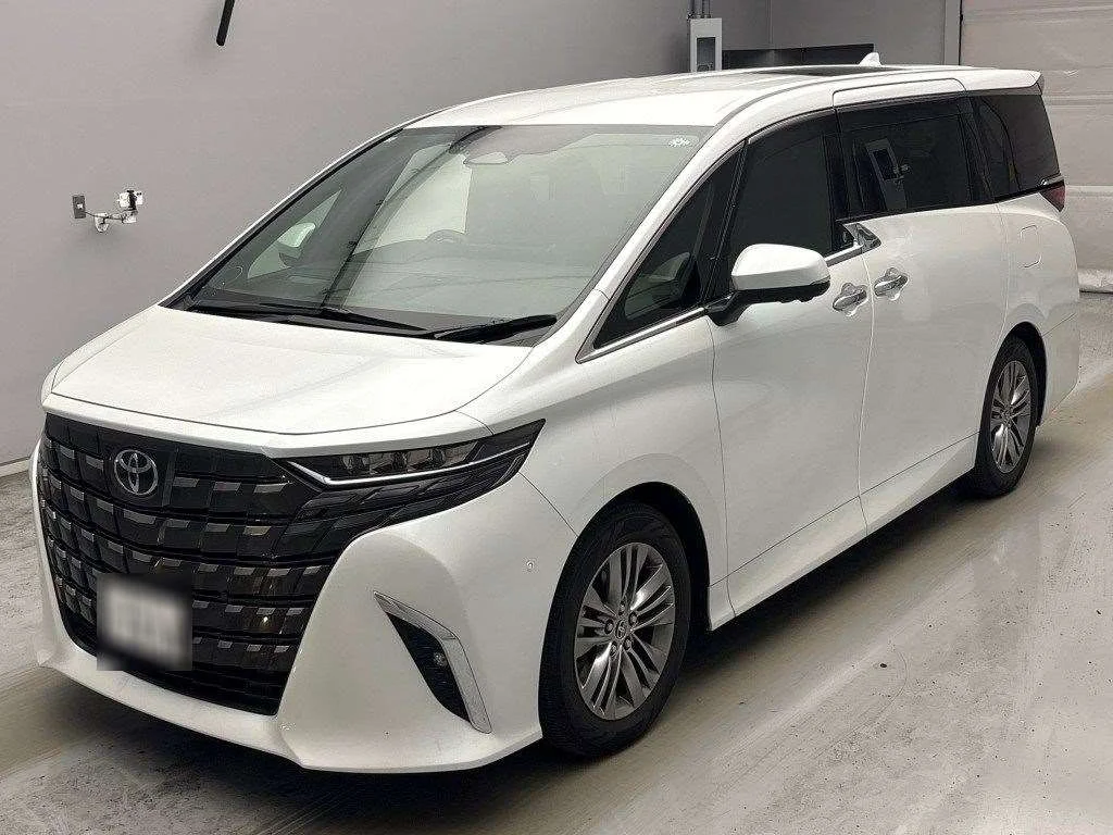 Toyota Alphard 2026